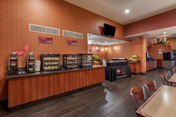 Best Western Plus Stovall's Inn image 13